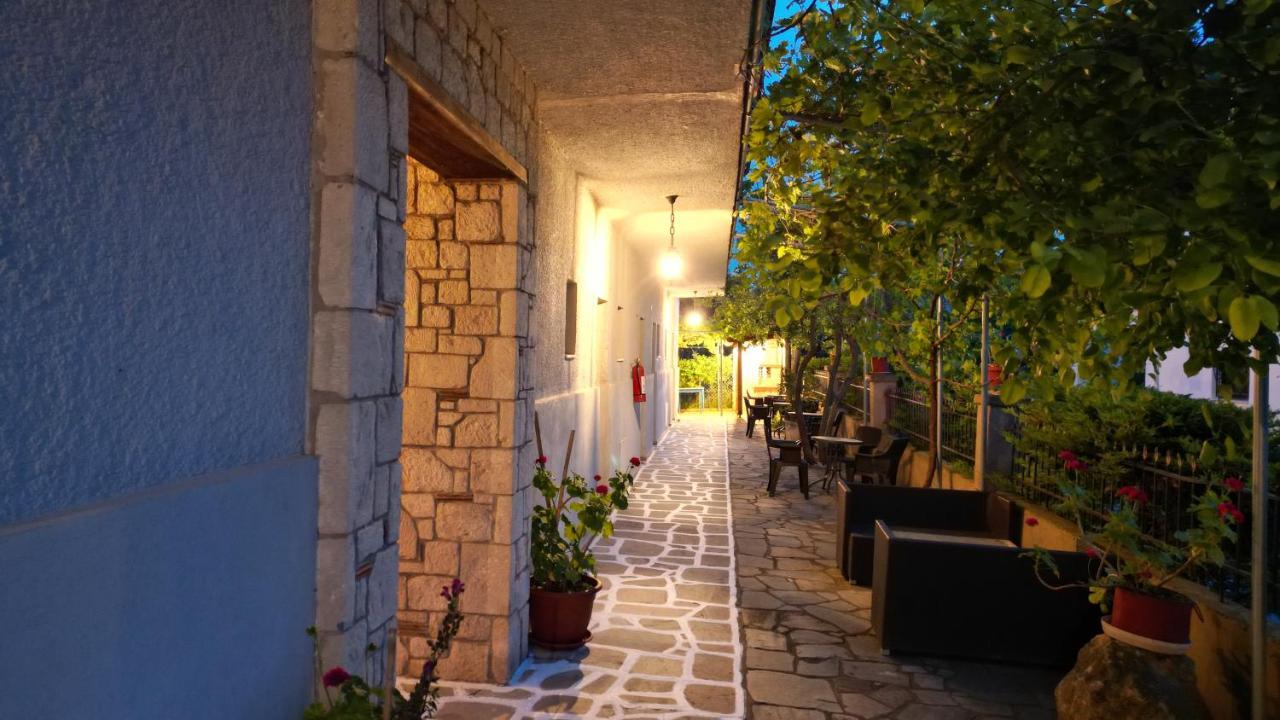 Aloni Διαμέρισμα Άφυτος Εξωτερικό φωτογραφία